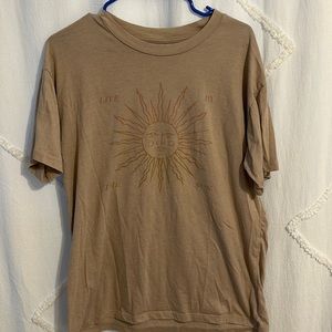 American Eagle Graphic Tee